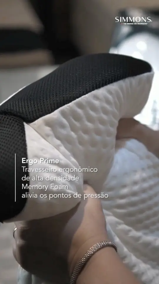 Seu pescoço merece o suporte certo 😴